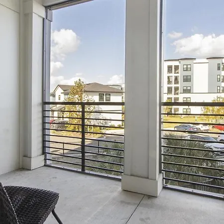 Landing At The Pointe On Westshore - 2 Bedrooms In Port Tampa City
